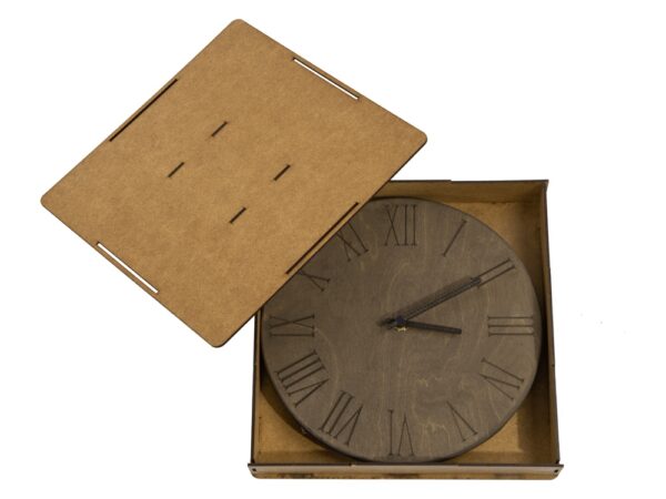 Часы деревянные «Magnus» 2