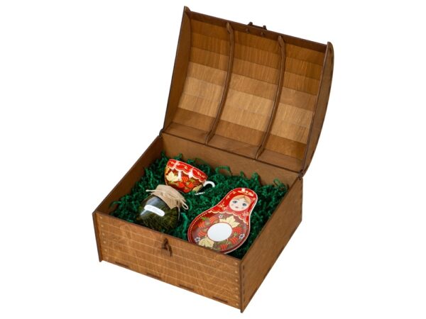 Подарочный набор: чайная пара, варенье из ели и мяты 1