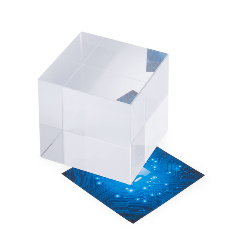 Пресс-папье CUDOR в подарочной коробке, 5x5x5см, стекло 37