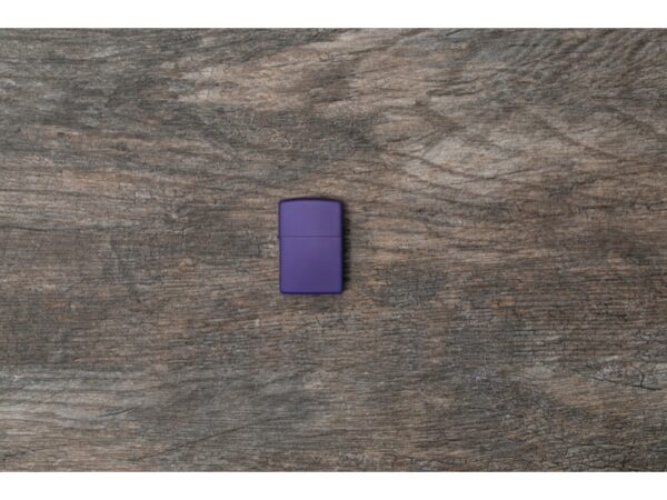 Зажигалка ZIPPO Classic с покрытием Purple Matte 6