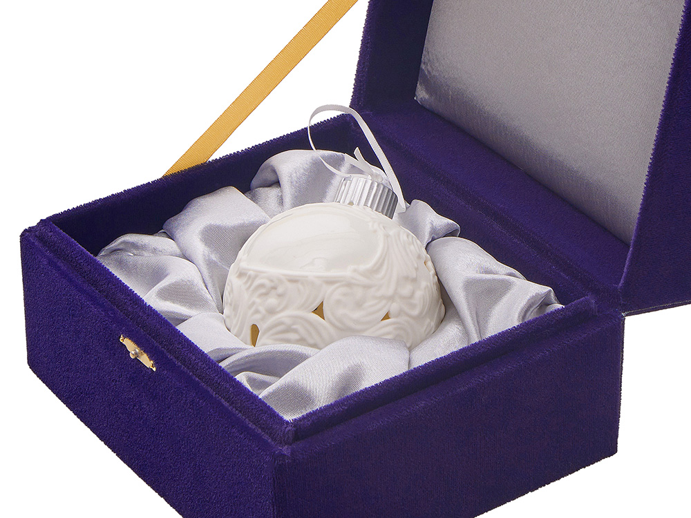 2eb237373715f8e3.jpg Шар новогодний с подсветкой 5