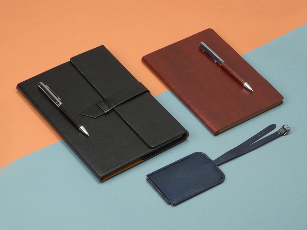 cf8d384fd90621aa.jpg Бизнес-блокнот А5 с клапаном «Fabrizio» с ручкой 6